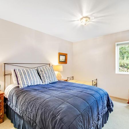 Snug Harbor Hideout Villa Islandale Bagian luar foto