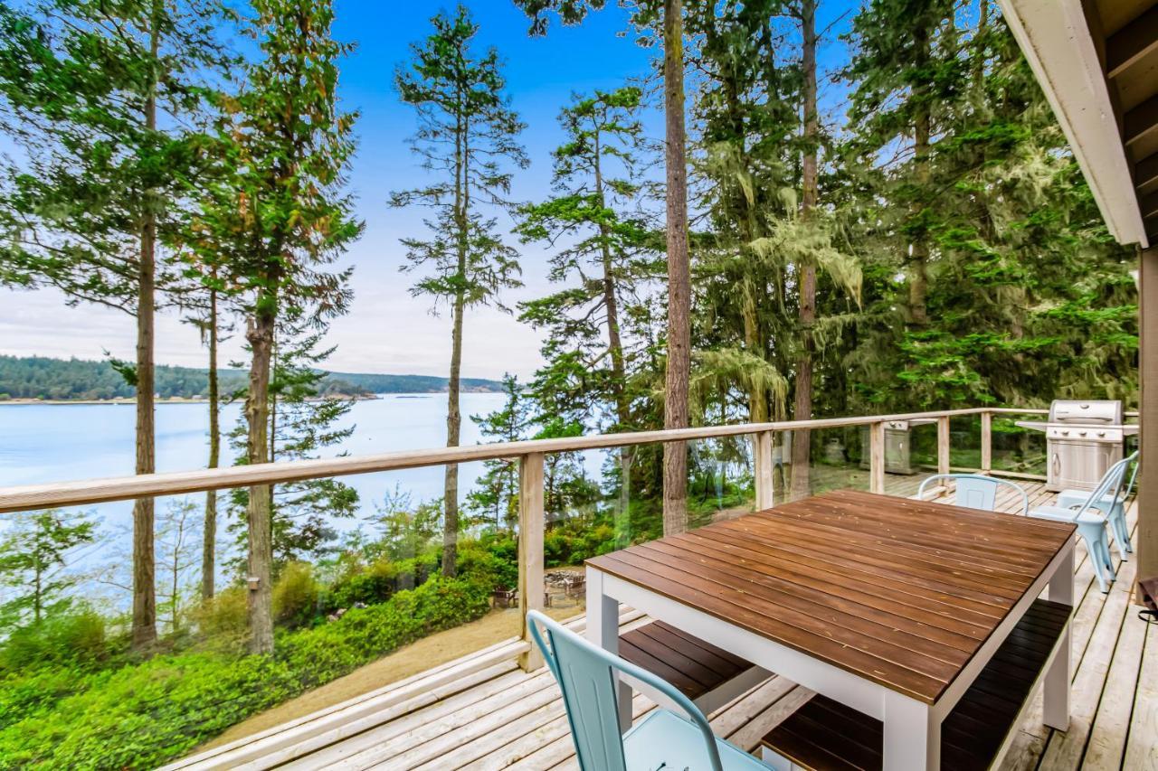 Snug Harbor Hideout Villa Islandale Bagian luar foto