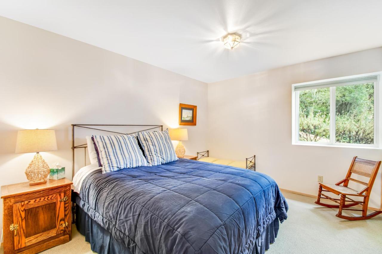 Snug Harbor Hideout Villa Islandale Bagian luar foto