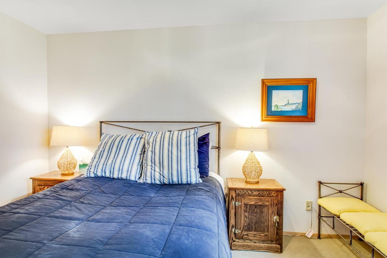 Snug Harbor Hideout Villa Islandale Bagian luar foto